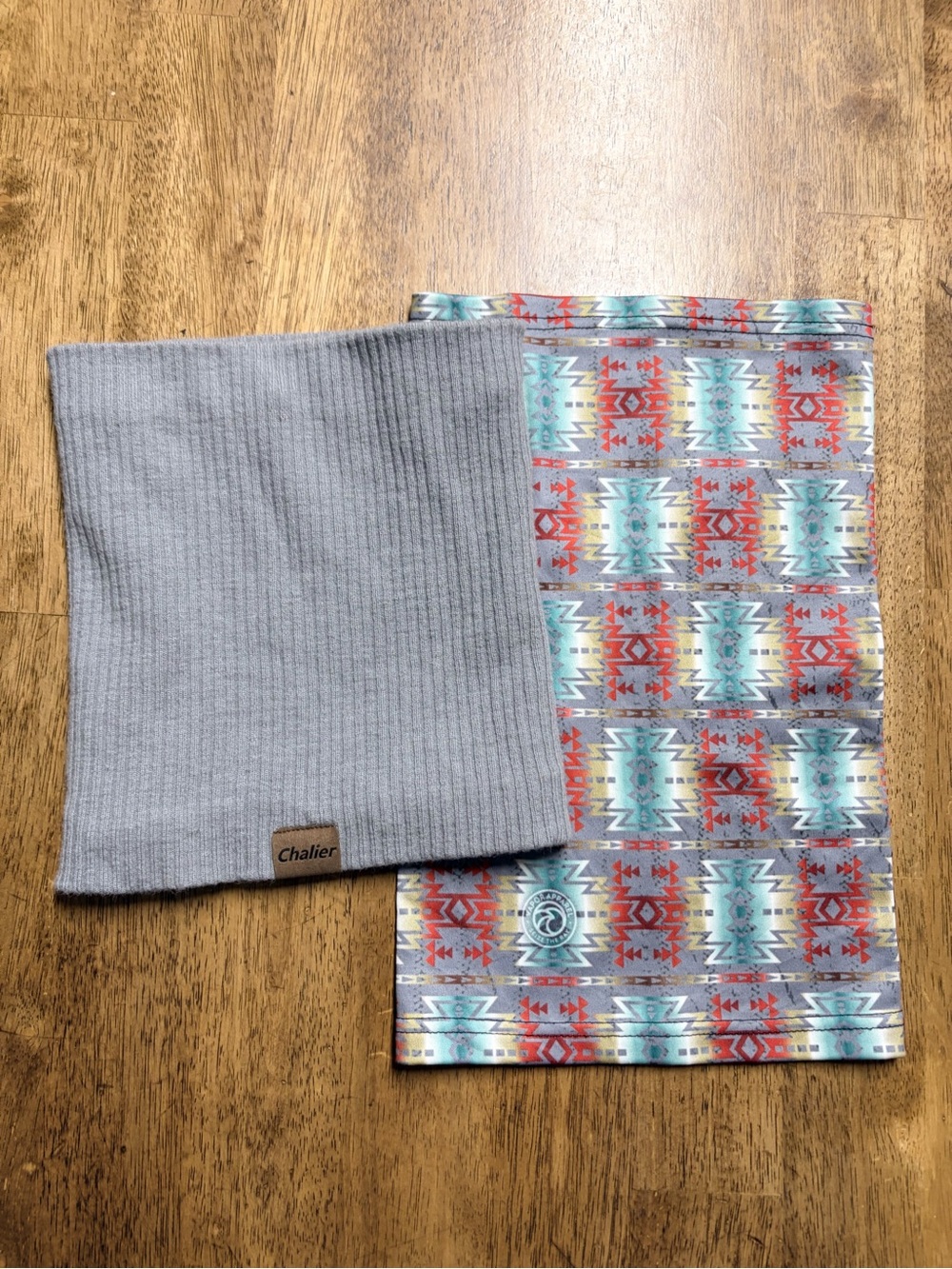 Gray and aztec print Neck Warmer Gaiter set